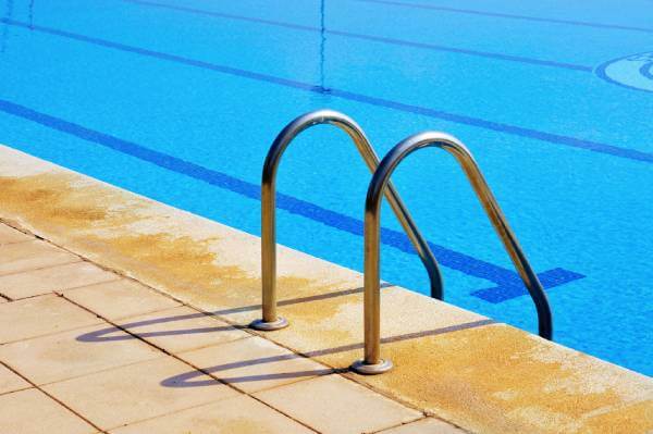 Cost to renovate pool