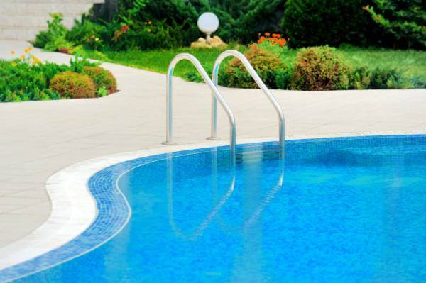 Cocktail pools meaning