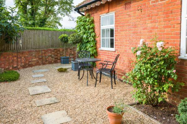 Gravel patio ideas