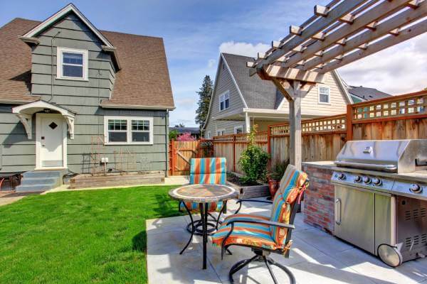 Small backyard patio design ideas